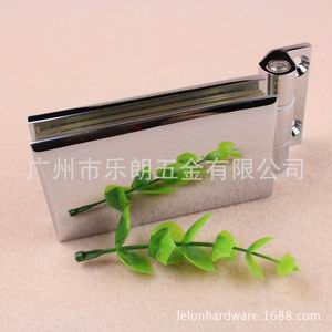 淋浴房隔斷玻璃夾哪家好？